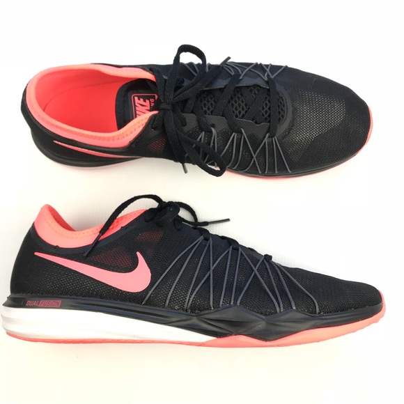 nike dual fusion hit training shoes
